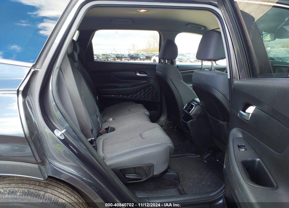 2020 HYUNDAI SANTA FE SE VIN: 5NMS23AD2LH220251