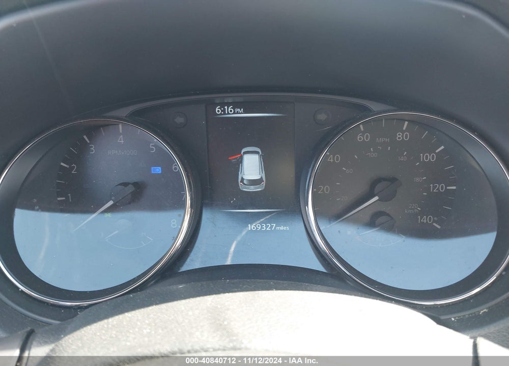 2017 NISSAN ROGUE S VIN: JN8AT2MTXHW133650