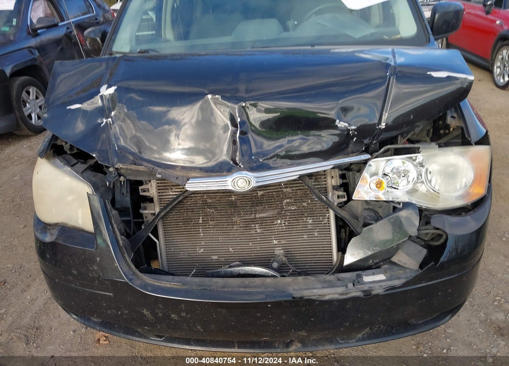 2010 CHRYSLER TOWN & COUNTRY TOURING VIN: 2A4RR5D11AR212453