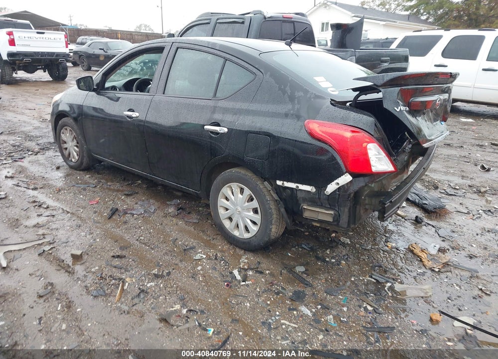 2015 NISSAN VERSA 1.6 SV VIN: 3N1CN7AP0FL807281