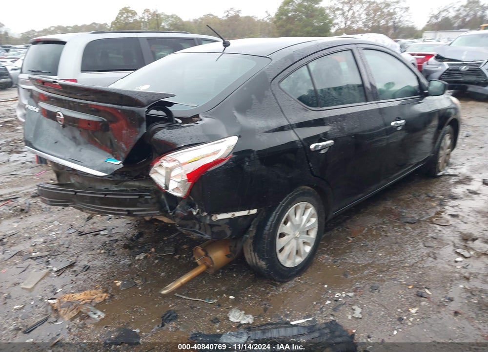 2015 NISSAN VERSA 1.6 SV VIN: 3N1CN7AP0FL807281