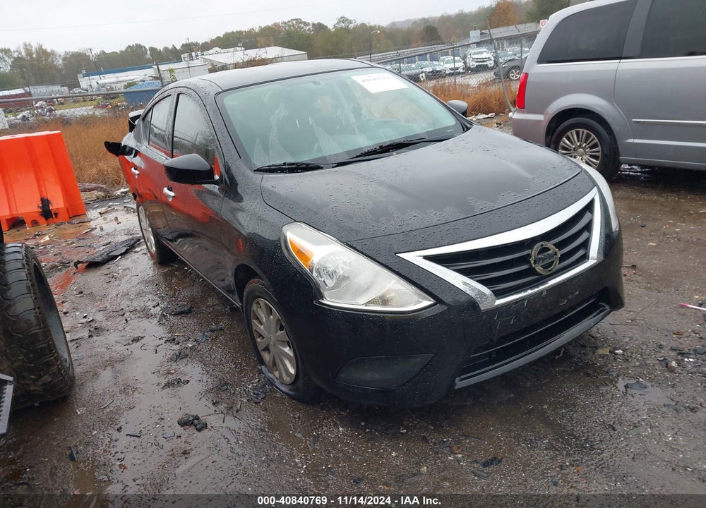 2015 NISSAN VERSA 1.6 SV VIN: 3N1CN7AP0FL807281