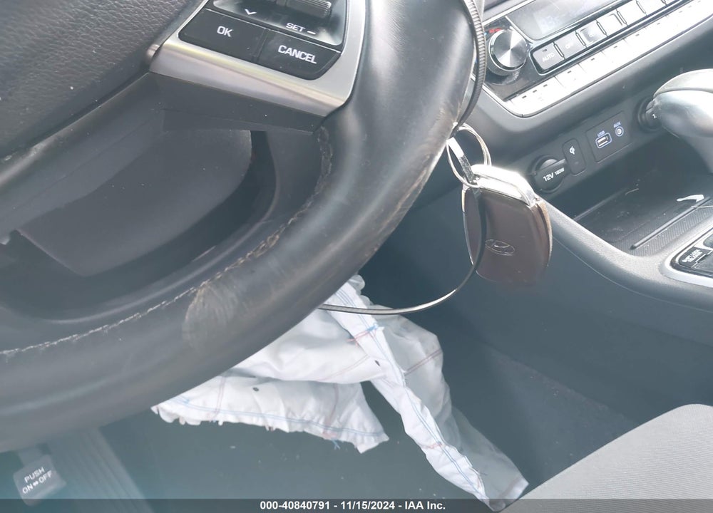2019 HYUNDAI SONATA SEL VIN: 5NPE34AF8KH812630