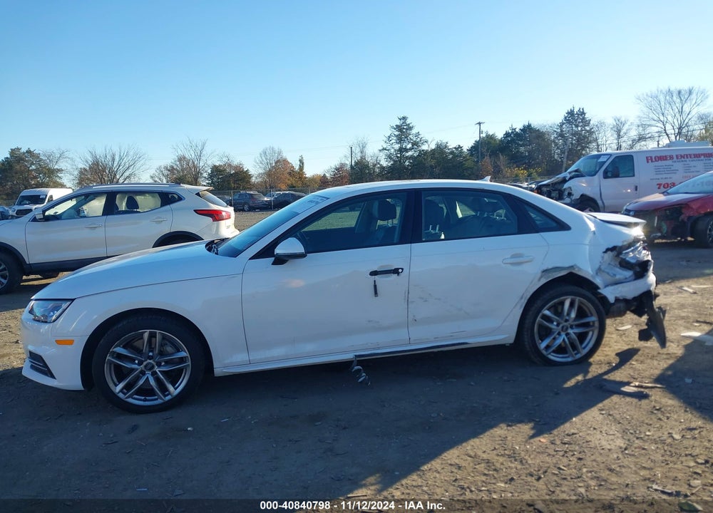 2017 AUDI A4 2.0T SEASON OF  PREMIUM VIN: WAUDNAF43HN045531