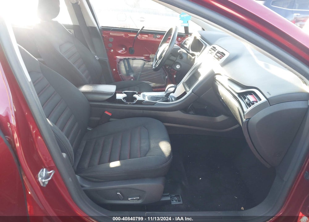 2016 FORD FUSION SE VIN: 3FA6P0HD5GR255594
