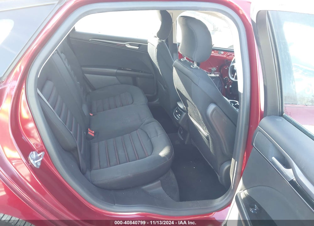 2016 FORD FUSION SE VIN: 3FA6P0HD5GR255594