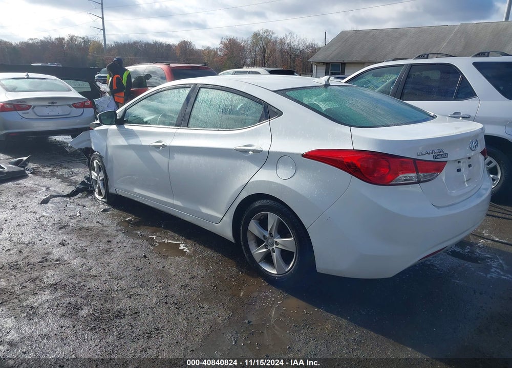 2013 HYUNDAI ELANTRA GLS VIN: 5NPDH4AE4DH311855