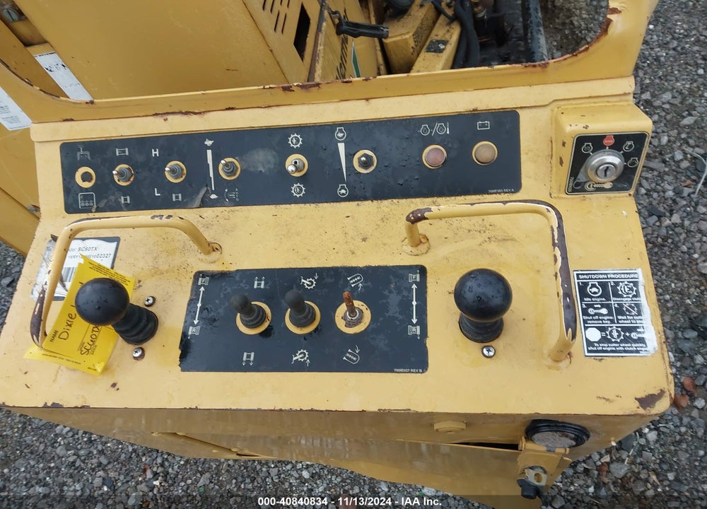 2014 VERMEER MFG. CO. --- VIN: 1VRY12056E1002327