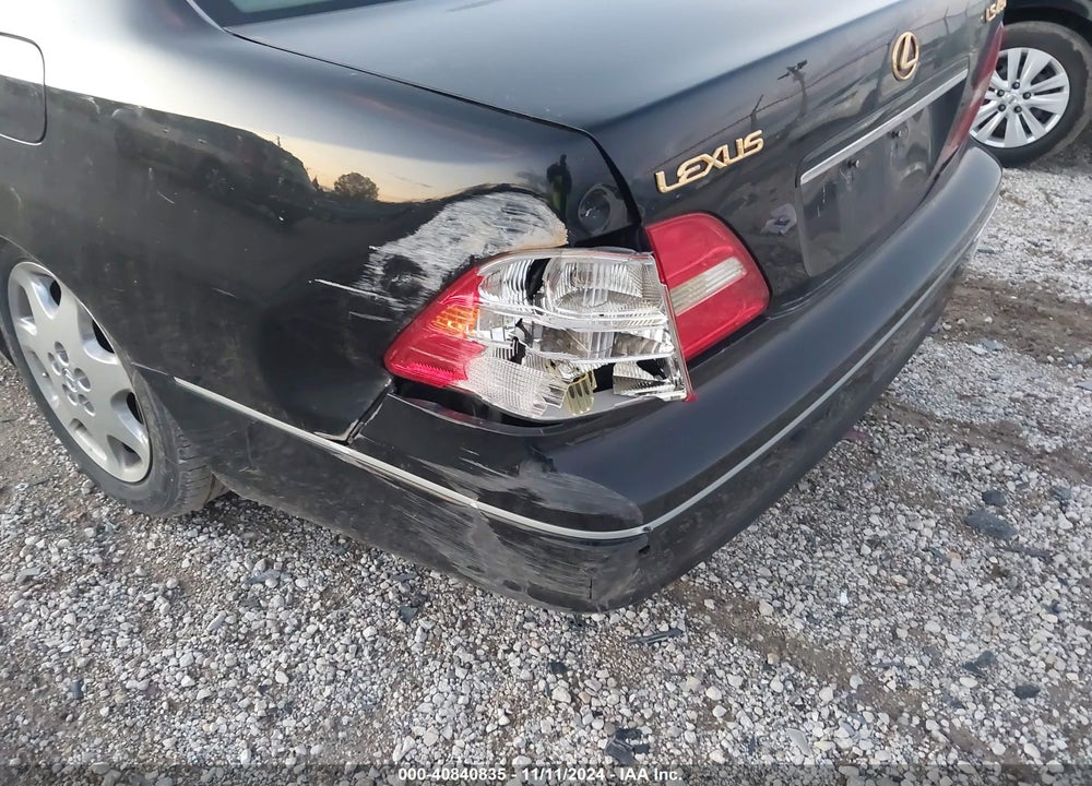 2001 LEXUS LS 430 VIN: JTHBN30F510003802
