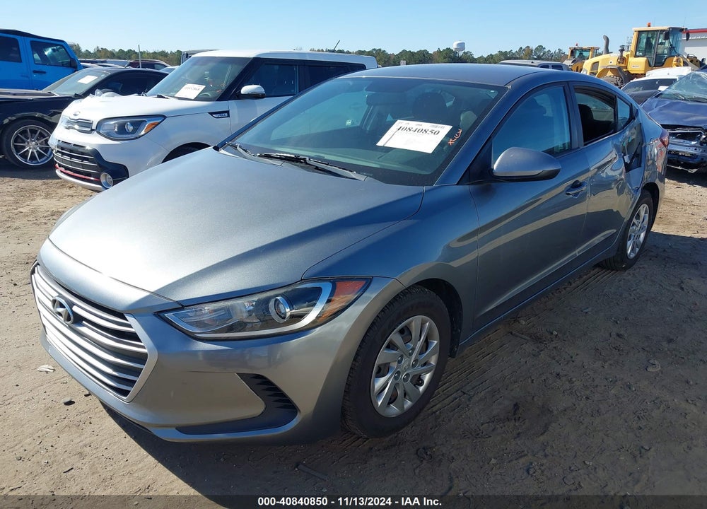 2018 HYUNDAI ELANTRA SE VIN: KMHD74LF5JU523671