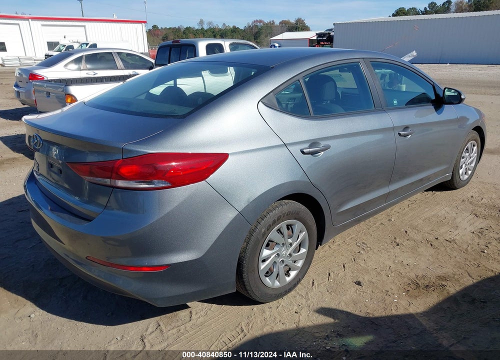 2018 HYUNDAI ELANTRA SE VIN: KMHD74LF5JU523671