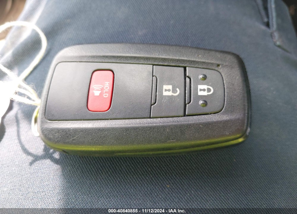 2022 TOYOTA C-HR VIN: NMTKHMBX8NR146698