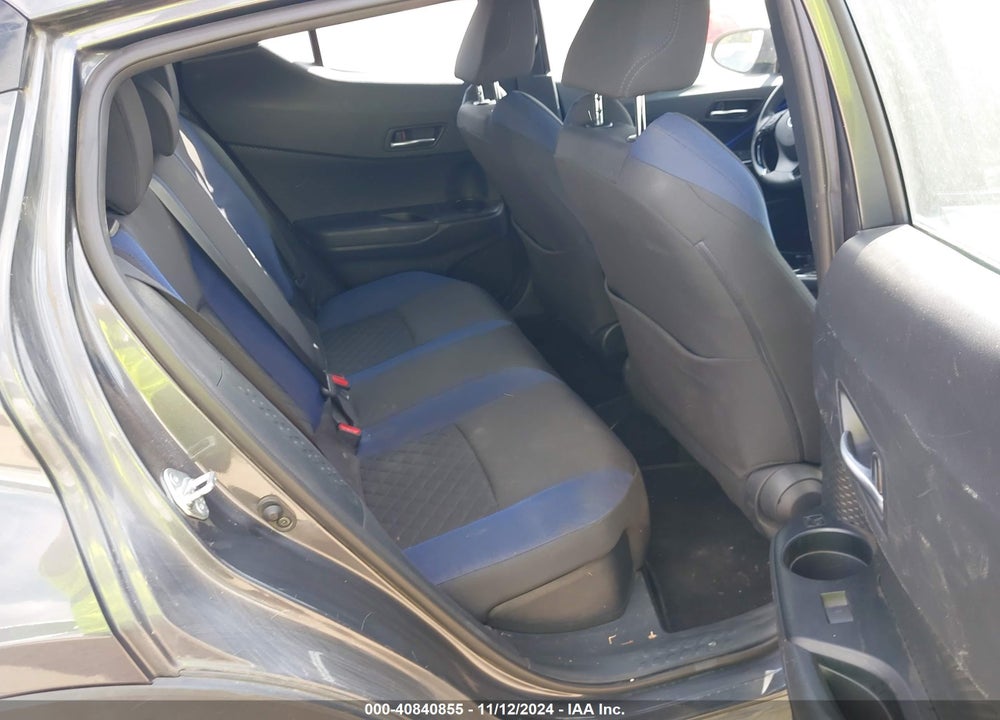 2022 TOYOTA C-HR VIN: NMTKHMBX8NR146698