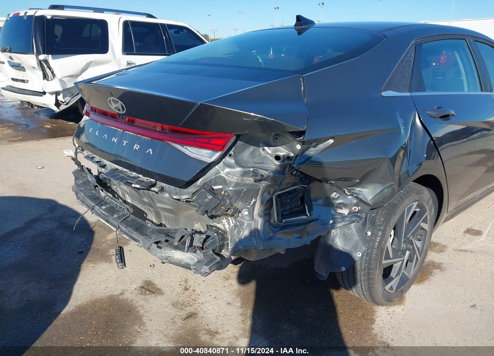 2024 HYUNDAI ELANTRA SEL VIN: KMHLS4DG4RU727519