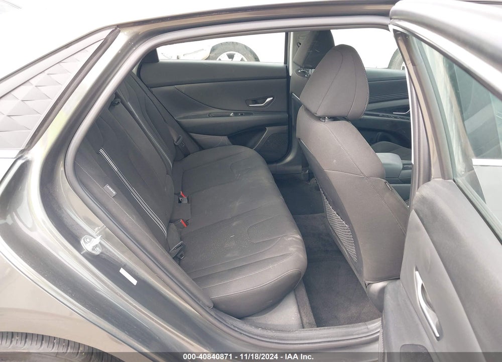 2024 HYUNDAI ELANTRA SEL VIN: KMHLS4DG4RU727519