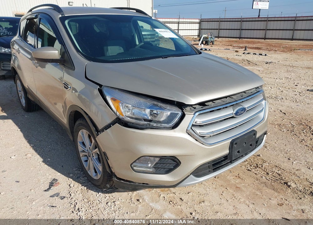 2018 FORD ESCAPE SE VIN: 1FMCU9GD8JUD42140