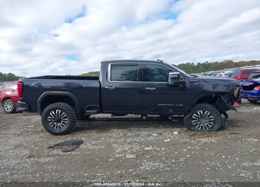 2024 GMC SIERRA 2500HD 4WD  STANDARD BED DENALI ULTIMATE VIN: 1GT49XEY5RF137296
