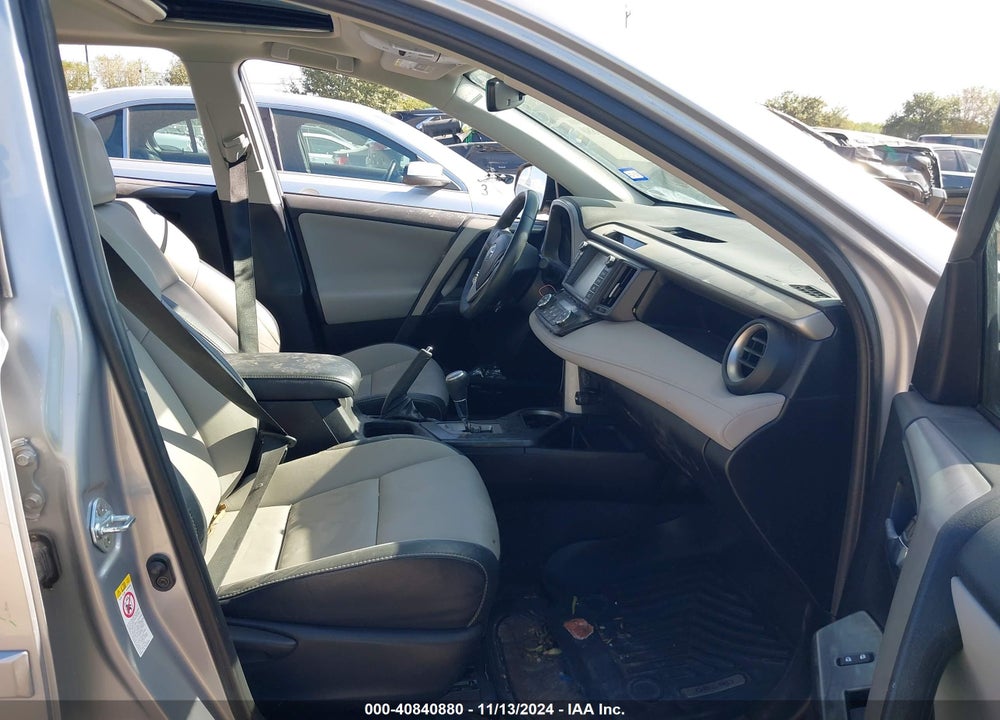 2017 TOYOTA RAV4 PLATINUM VIN: 2T3DFREV9HW676172