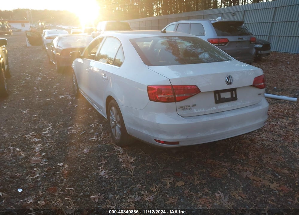 2015 VOLKSWAGEN JETTA 1.8T SE VIN: 3VWD17AJ0FM259671