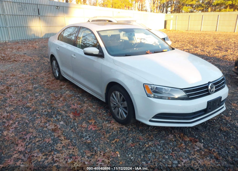 2015 VOLKSWAGEN JETTA 1.8T SE VIN: 3VWD17AJ0FM259671