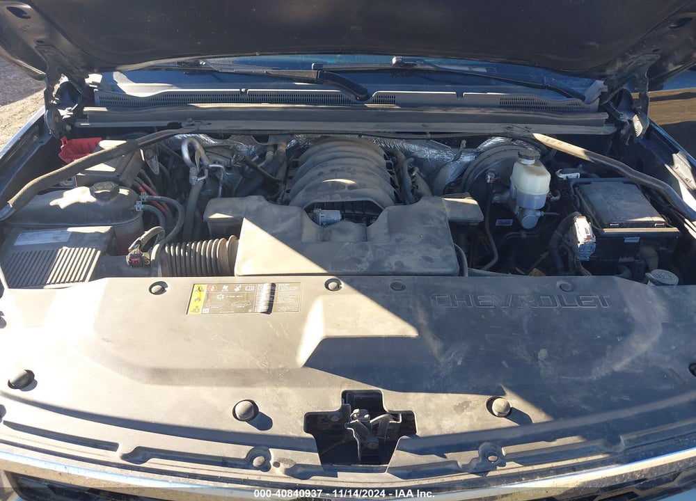2018 CHEVROLET SUBURBAN LT VIN: 1GNSKHKC0JR356185