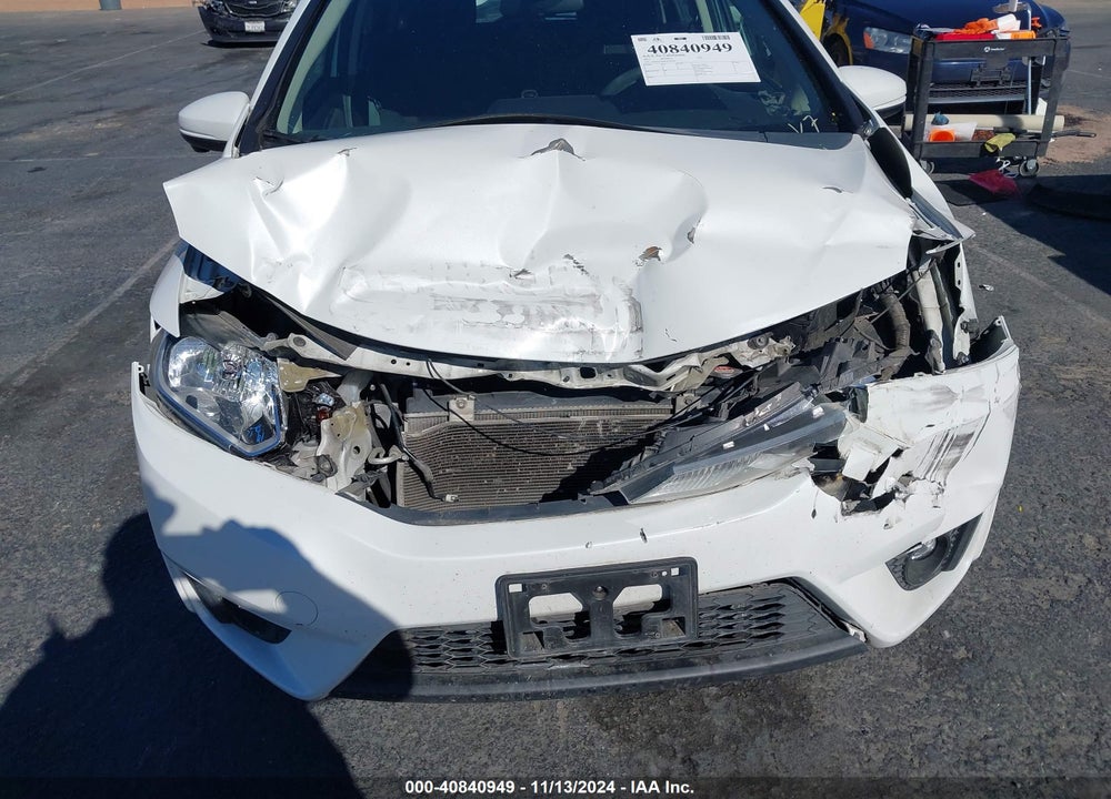 2015 HONDA FIT EX/EX-L VIN: 3HGGK5H84FM740304