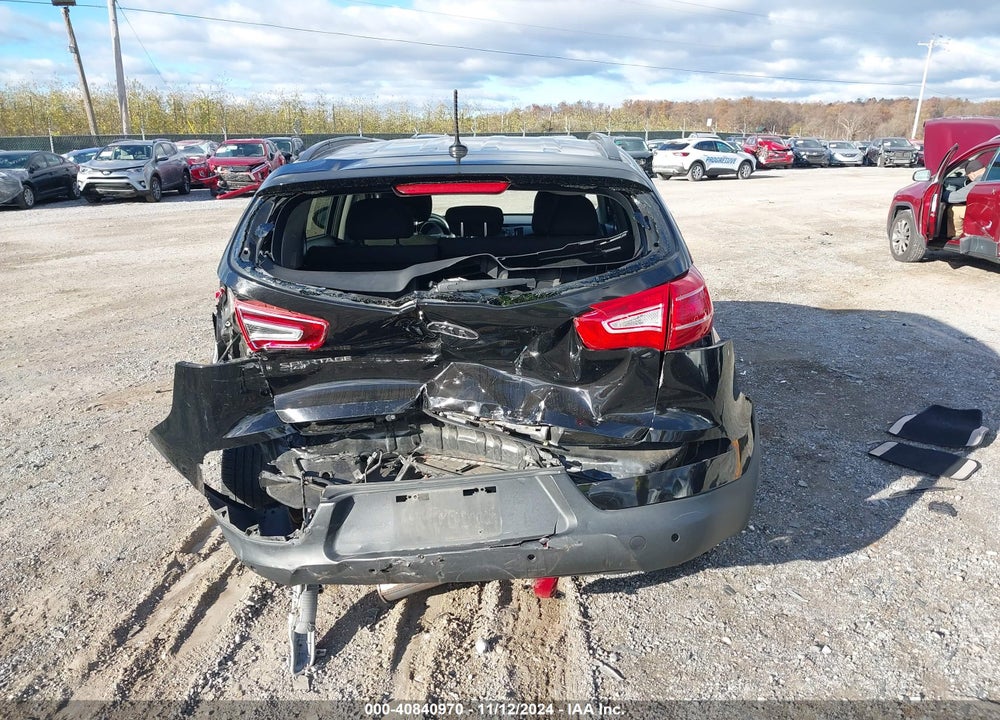 2011 KIA SPORTAGE LX VIN: KNDPBCA26B7097564