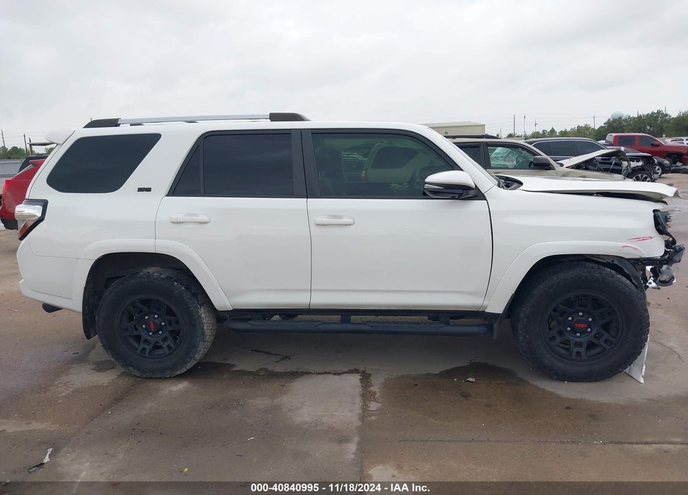 2022 TOYOTA 4RUNNER SR5 PREMIUM VIN: JTENU5JR9N6067989