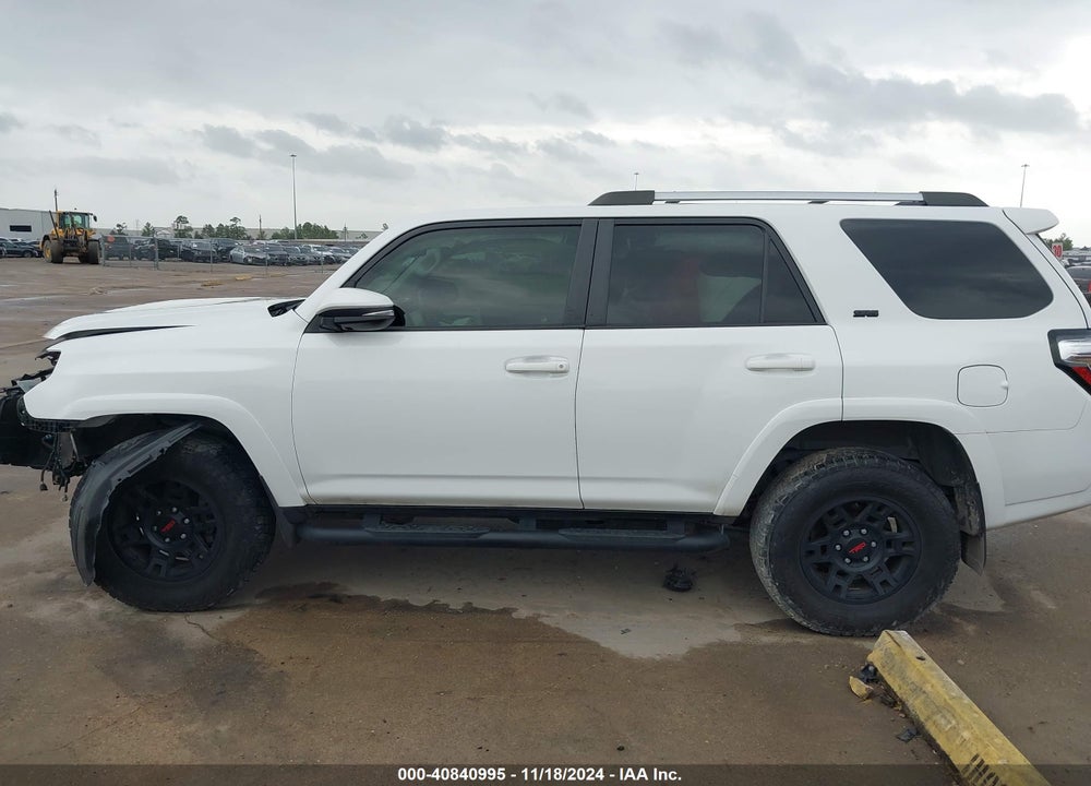 2022 TOYOTA 4RUNNER SR5 PREMIUM VIN: JTENU5JR9N6067989