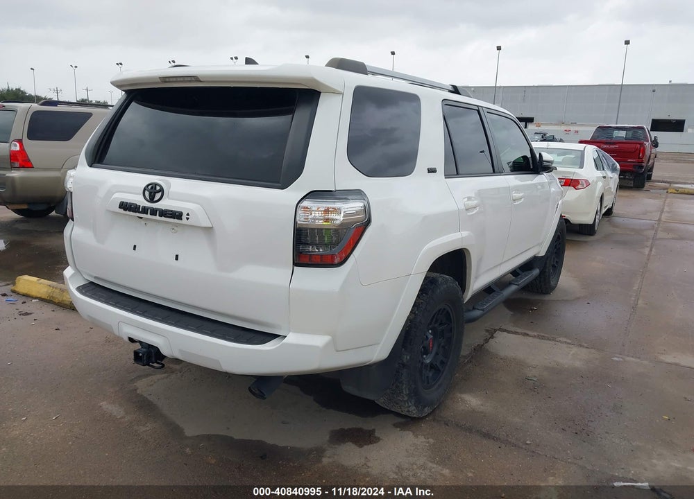 2022 TOYOTA 4RUNNER SR5 PREMIUM VIN: JTENU5JR9N6067989