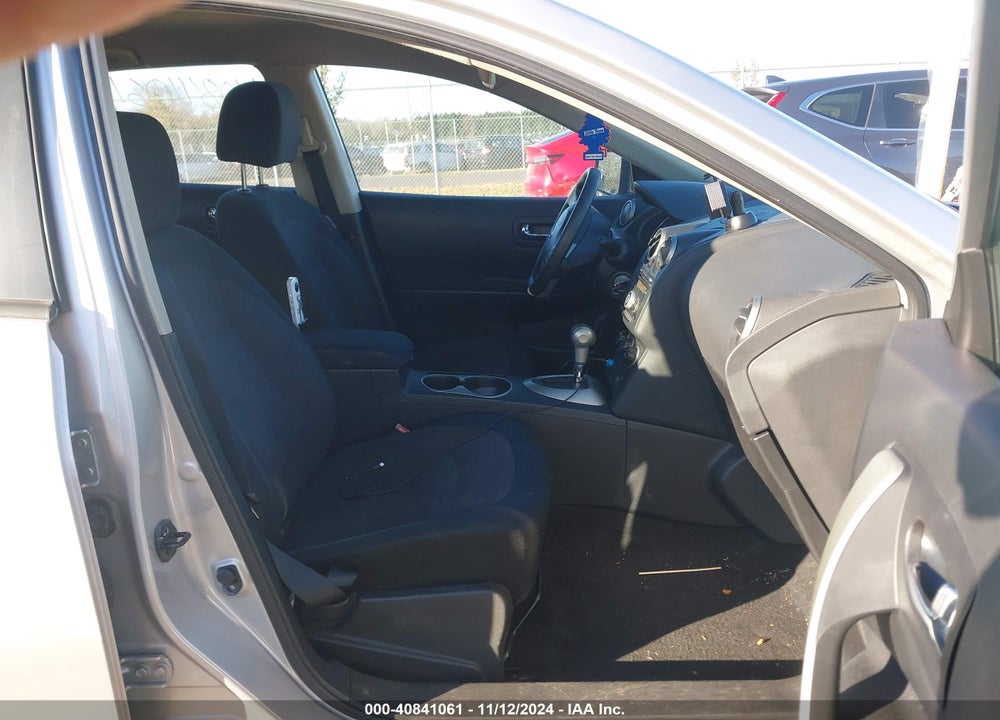 2011 NISSAN ROGUE S VIN: JN8AS5MV2BW256016
