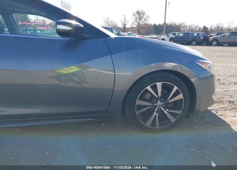 2017 NISSAN MAXIMA VIN: 1N4AA6AP7HC433590