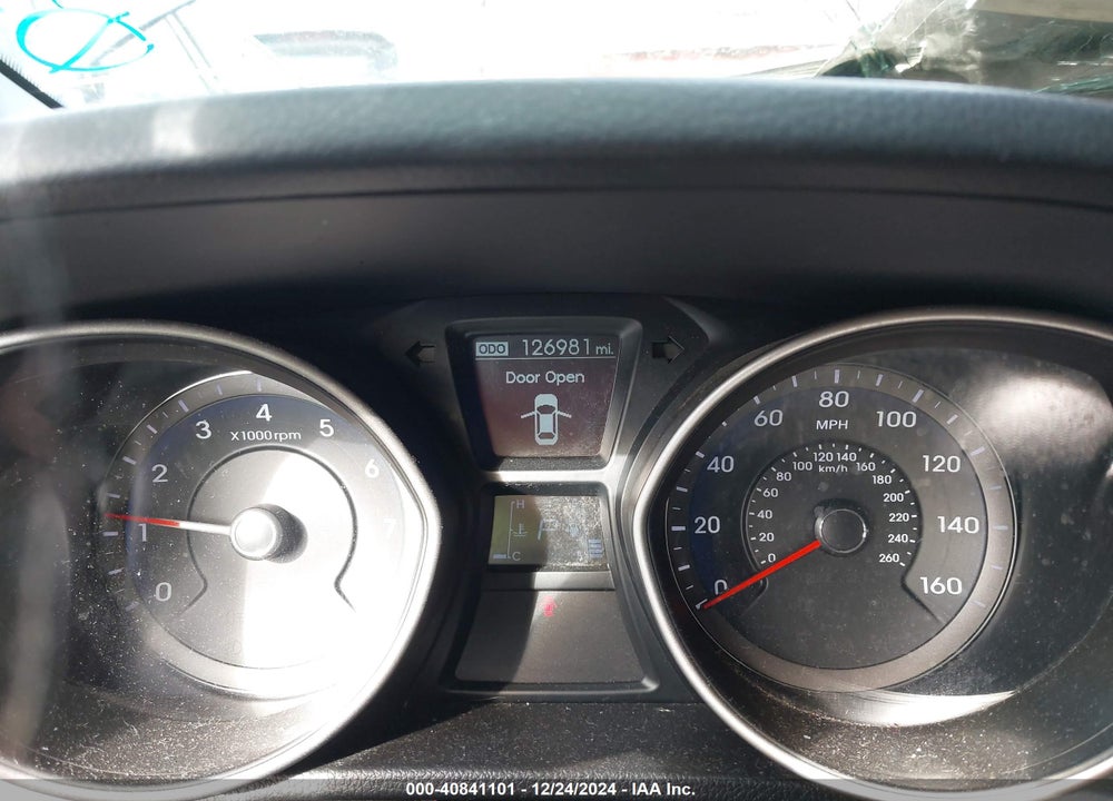2013 HYUNDAI ELANTRA GT VIN: KMHD35LE4DU054005