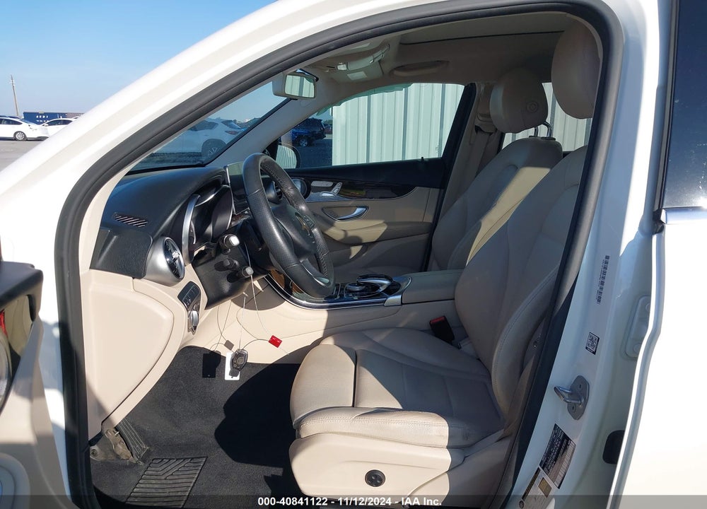 2017 MERCEDES-BENZ GLC 300 VIN: WDC0G4KB0HF165650