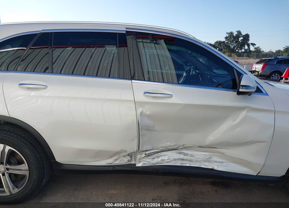 2017 MERCEDES-BENZ GLC 300 VIN: WDC0G4KB0HF165650