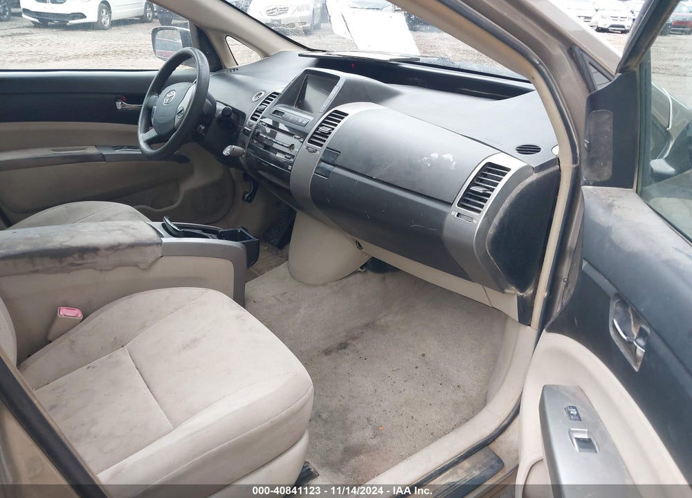 2005 TOYOTA PRIUS VIN: JTDKB20UX50129159