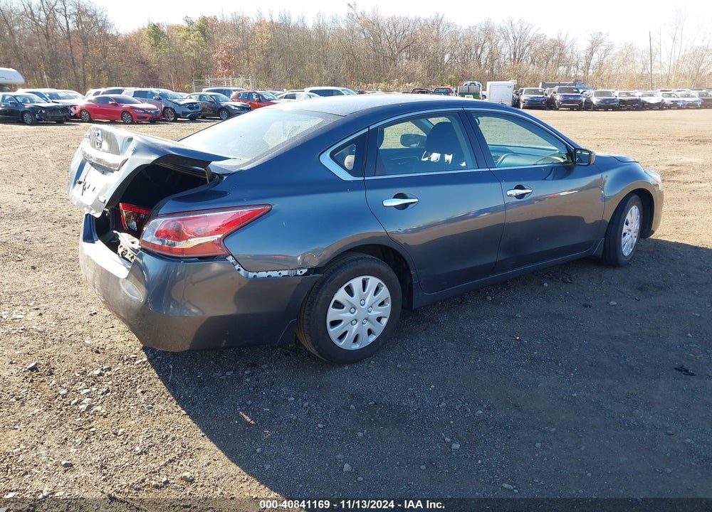 2013 NISSAN ALTIMA 2.5 S VIN: 1N4AL3AP4DC282095