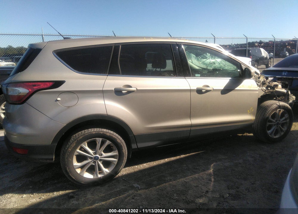 2017 FORD ESCAPE SE VIN: 1FMCU0GD4HUE97659