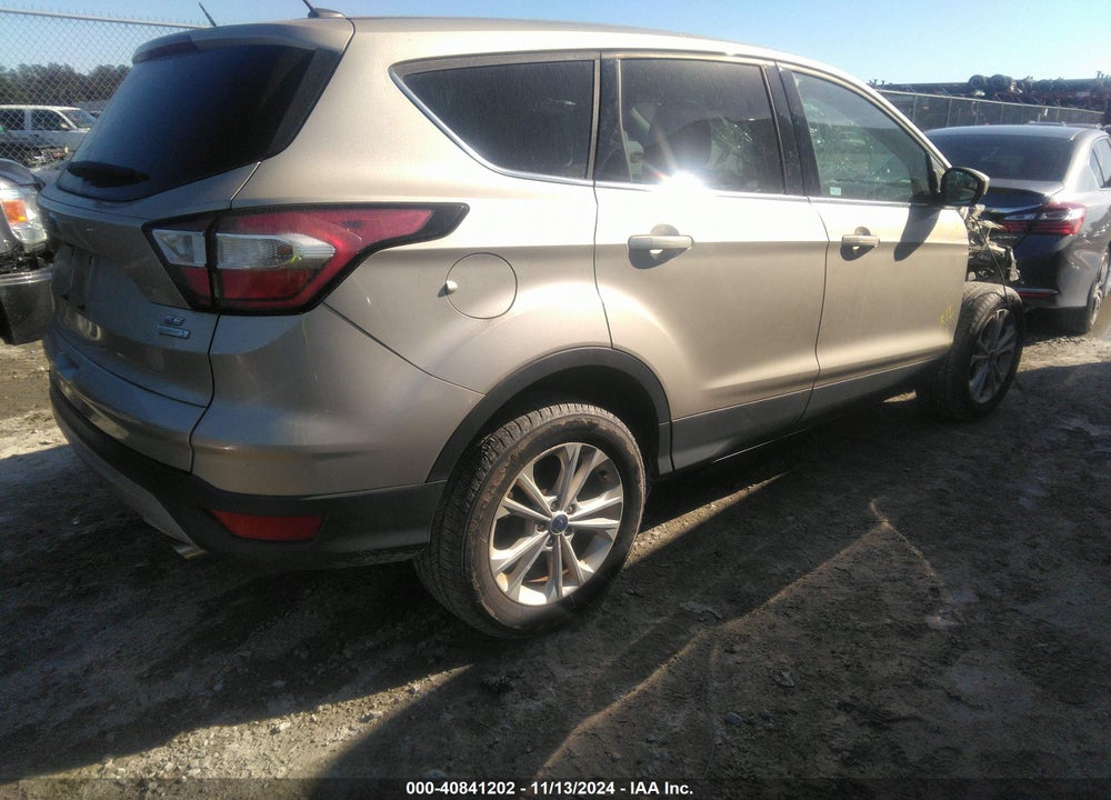 2017 FORD ESCAPE SE VIN: 1FMCU0GD4HUE97659