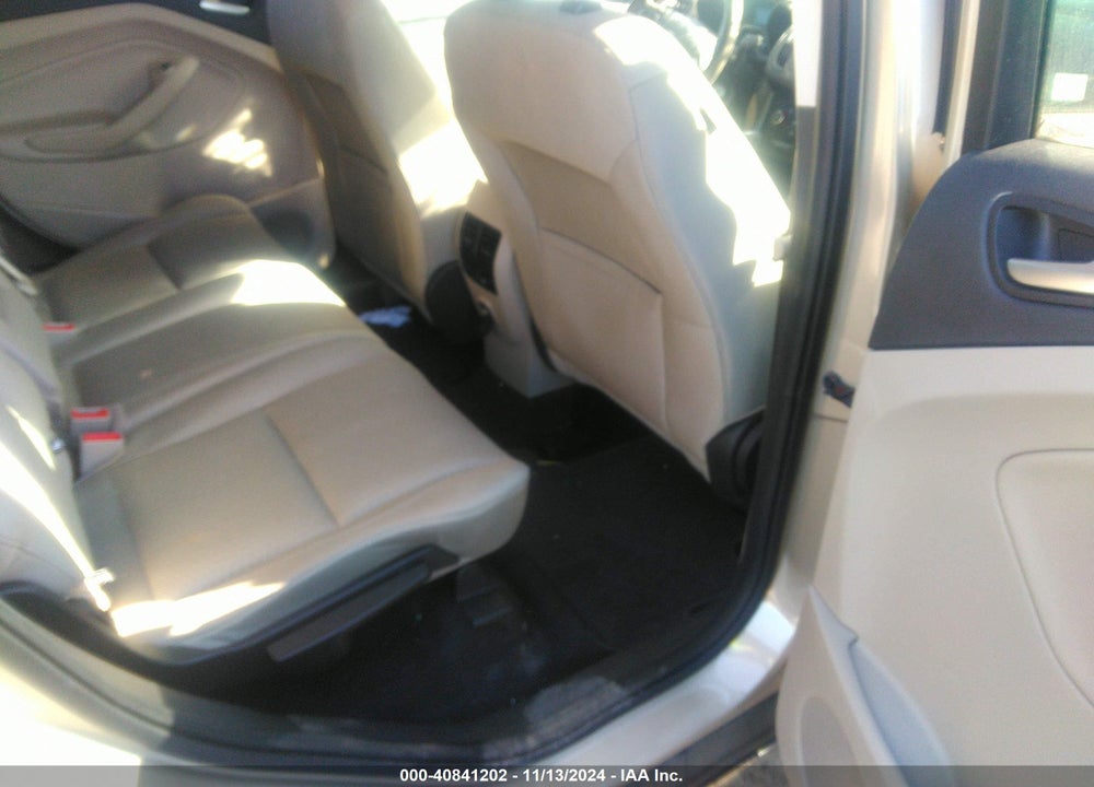 2017 FORD ESCAPE SE VIN: 1FMCU0GD4HUE97659