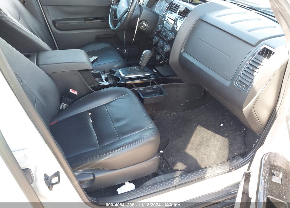 2011 FORD ESCAPE LIMITED VIN: 1FMCU9EG3BKA44184