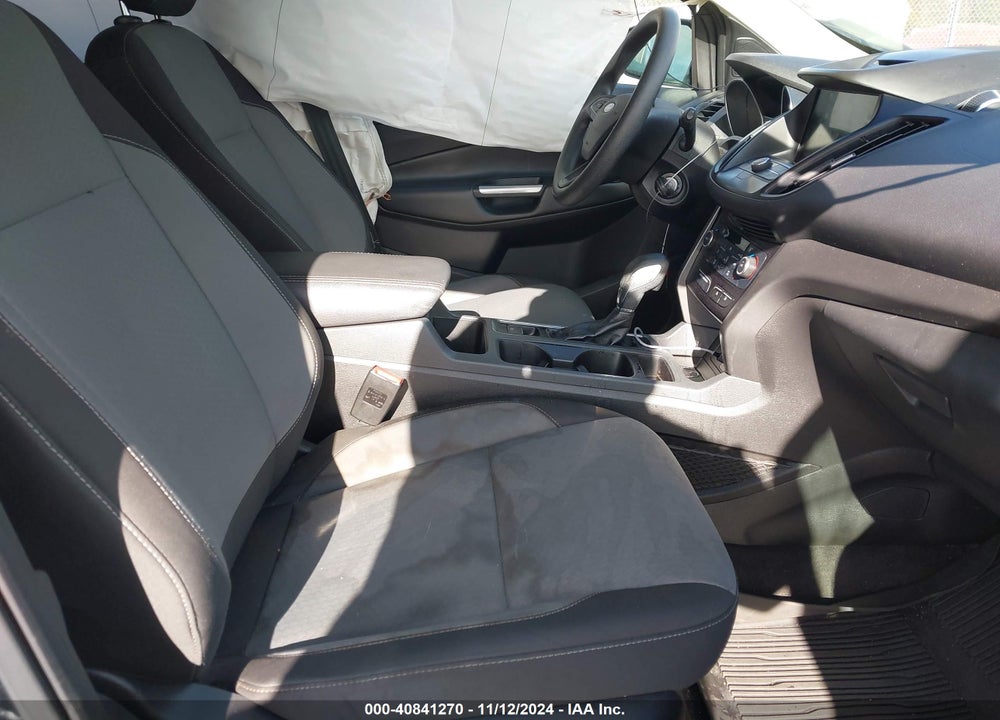2018 FORD ESCAPE SE VIN: 1FMCU9GD4JUB01059