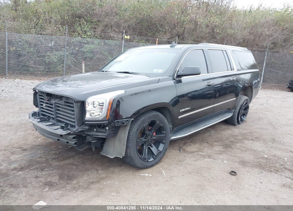 2018 GMC YUKON XL DENALI VIN: 1GKS2HKJ1JR192960