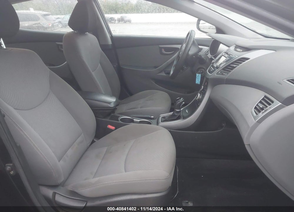 2014 HYUNDAI ELANTRA SE VIN: KMHDH4AEXEU176707