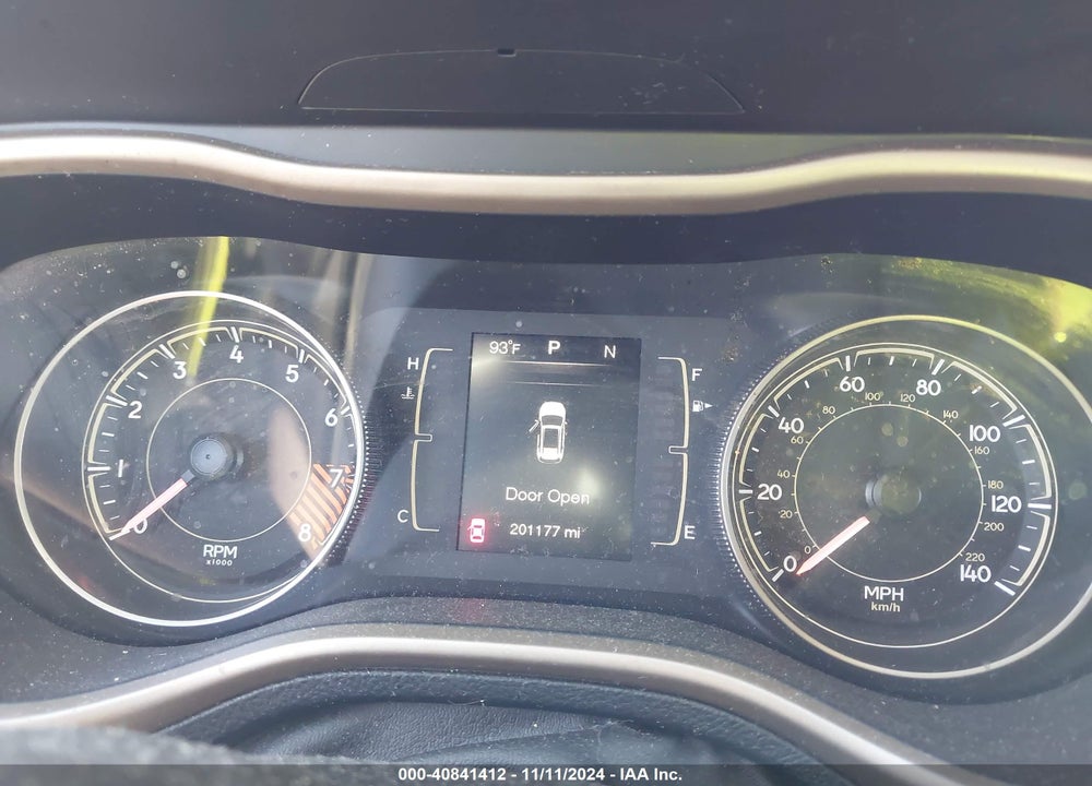 2014 JEEP CHEROKEE LATITUDE VIN: 1C4PJLCS6EW299265