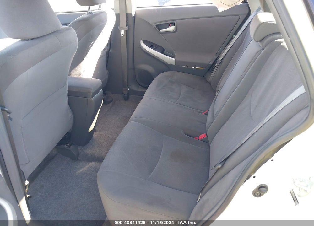 2011 TOYOTA PRIUS TWO VIN: JTDKN3DU3B1370882