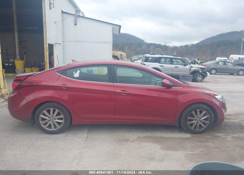 2015 HYUNDAI ELANTRA SE VIN: 5NPDH4AE9FH584258
