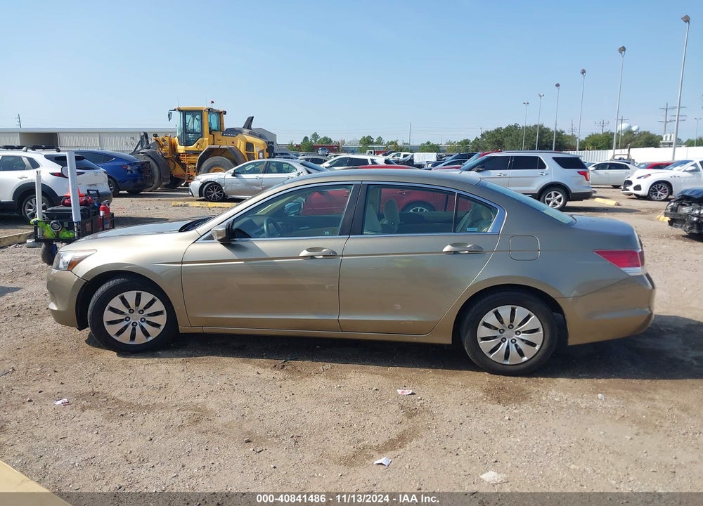 2009 HONDA ACCORD 2.4 LX VIN: 1HGCP26319A043583