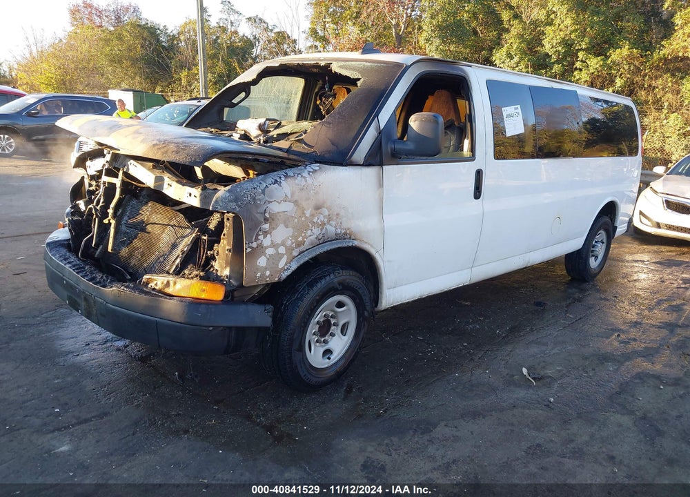 2016 CHEVROLET EXPRESS 3500 LS VIN: 1GAZGNFFXG1182086
