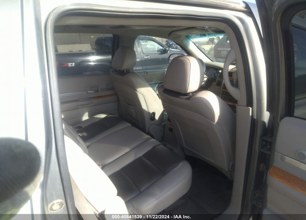 2008 CHRYSLER ASPEN LIMITED VIN: 1A8HW58278F147552